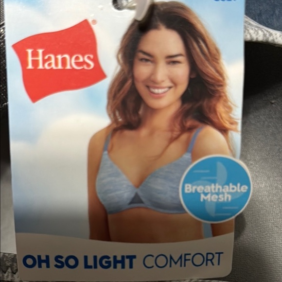 Hanes Women's Gray ComfortFlex Fit Wirefree Bra - Picture 5 of 5